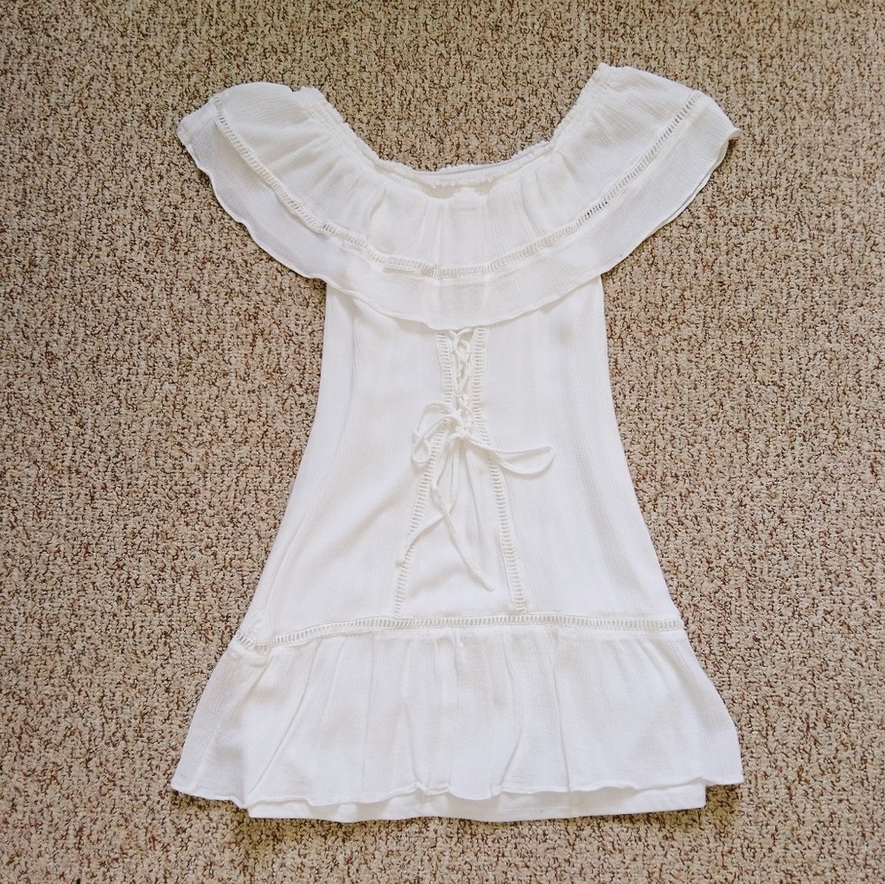 Francesca's white off the shoulder mini dress